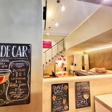 Pollaiuoli Lounge - Centro Storico, Movida E Acquario * Génova